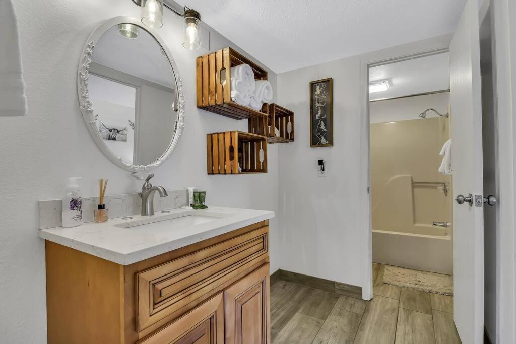Fall Creek Condo Near The Strip! 브랜슨 외부 사진