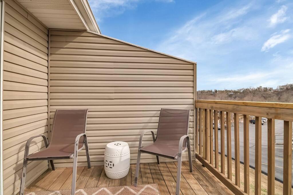 Fall Creek Condo Near The Strip! 브랜슨 외부 사진