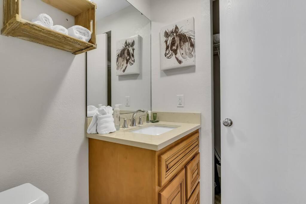 Fall Creek Condo Near The Strip! 브랜슨 외부 사진