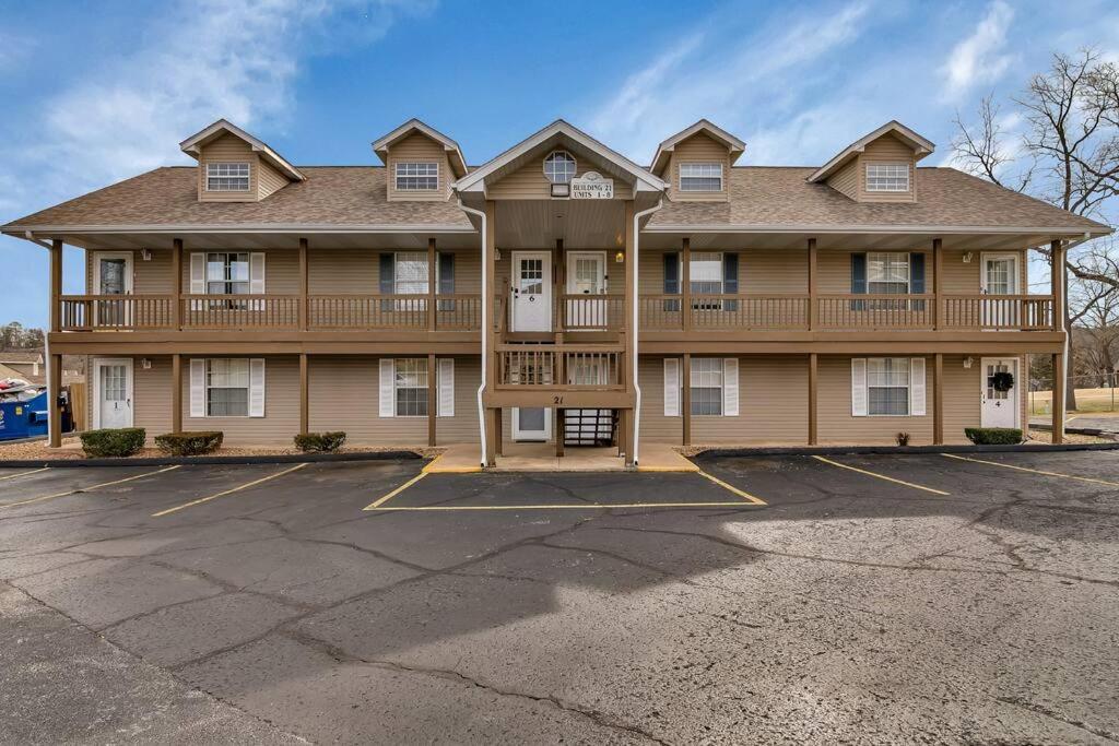 Fall Creek Condo Near The Strip! 브랜슨 외부 사진